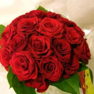 BOUQUET DE ROSES ROUGES "TOUCHE TOUCHE"