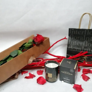 ROSE STABILISEE DANS SON COFFRET SIMILI CUIR