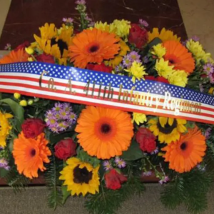 WREATH MAINLY ORANGE
