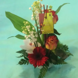 COMPOSITION MUGUET ET FLEURS (selon approvisionnement) v2